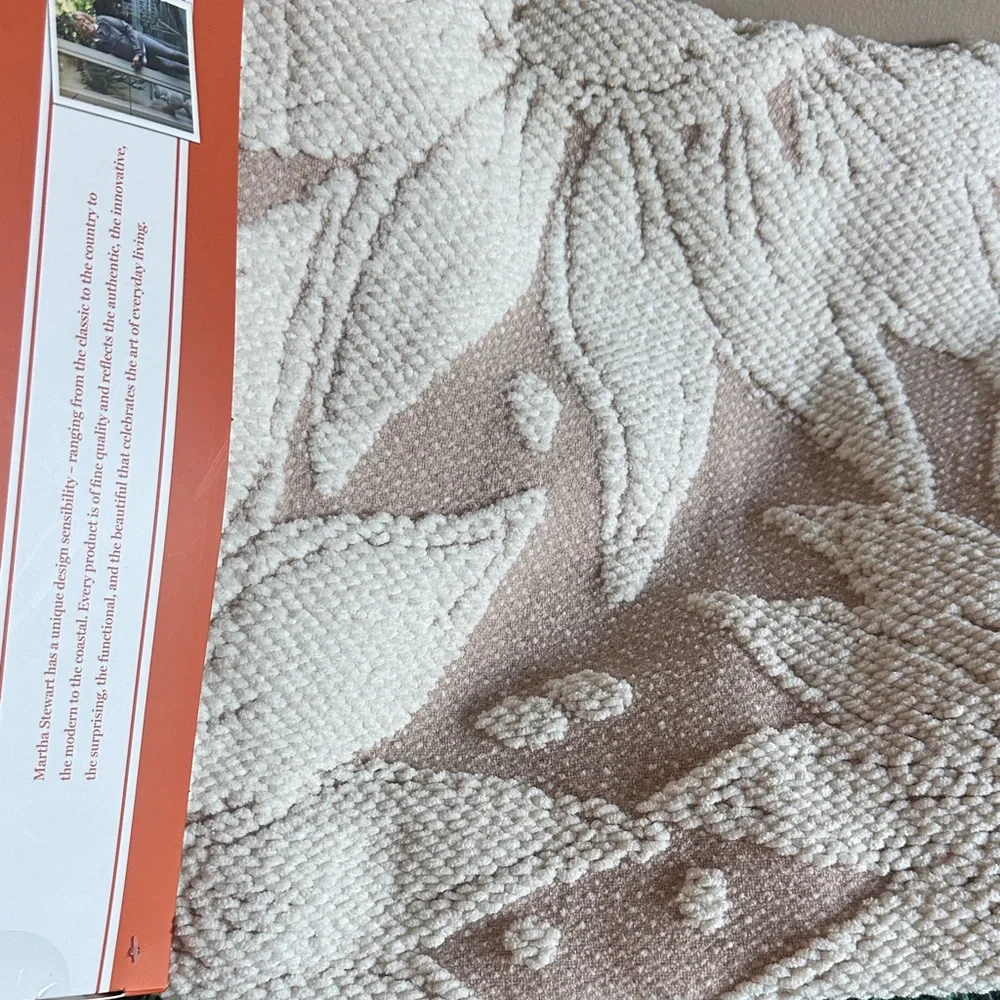 Martha Stewart Ivory & Beige Chenille Sunflower 🌻 Throw Blanket NEW!